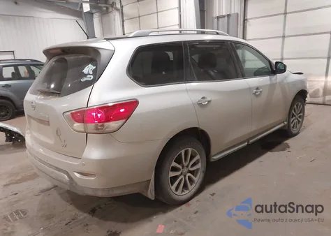 2016 Nissan Pathfinder Sv z USA, uszkodzony, nr VIN 5N1AR2MM6GC656825